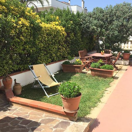 Casa Vacanza Zia Dani Castro  ภายนอก รูปภาพ
