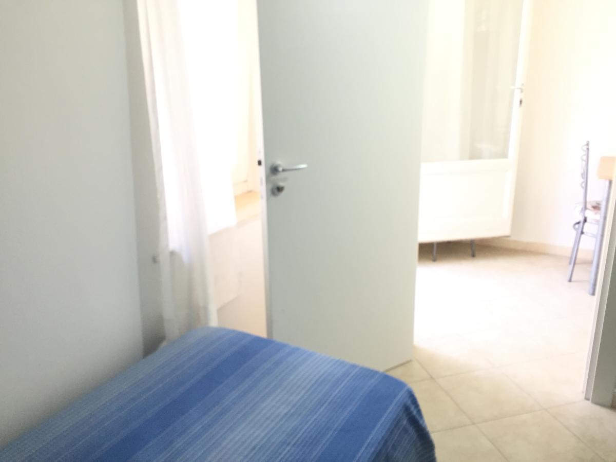 Casa Vacanza Zia Dani Castro  ภายนอก รูปภาพ